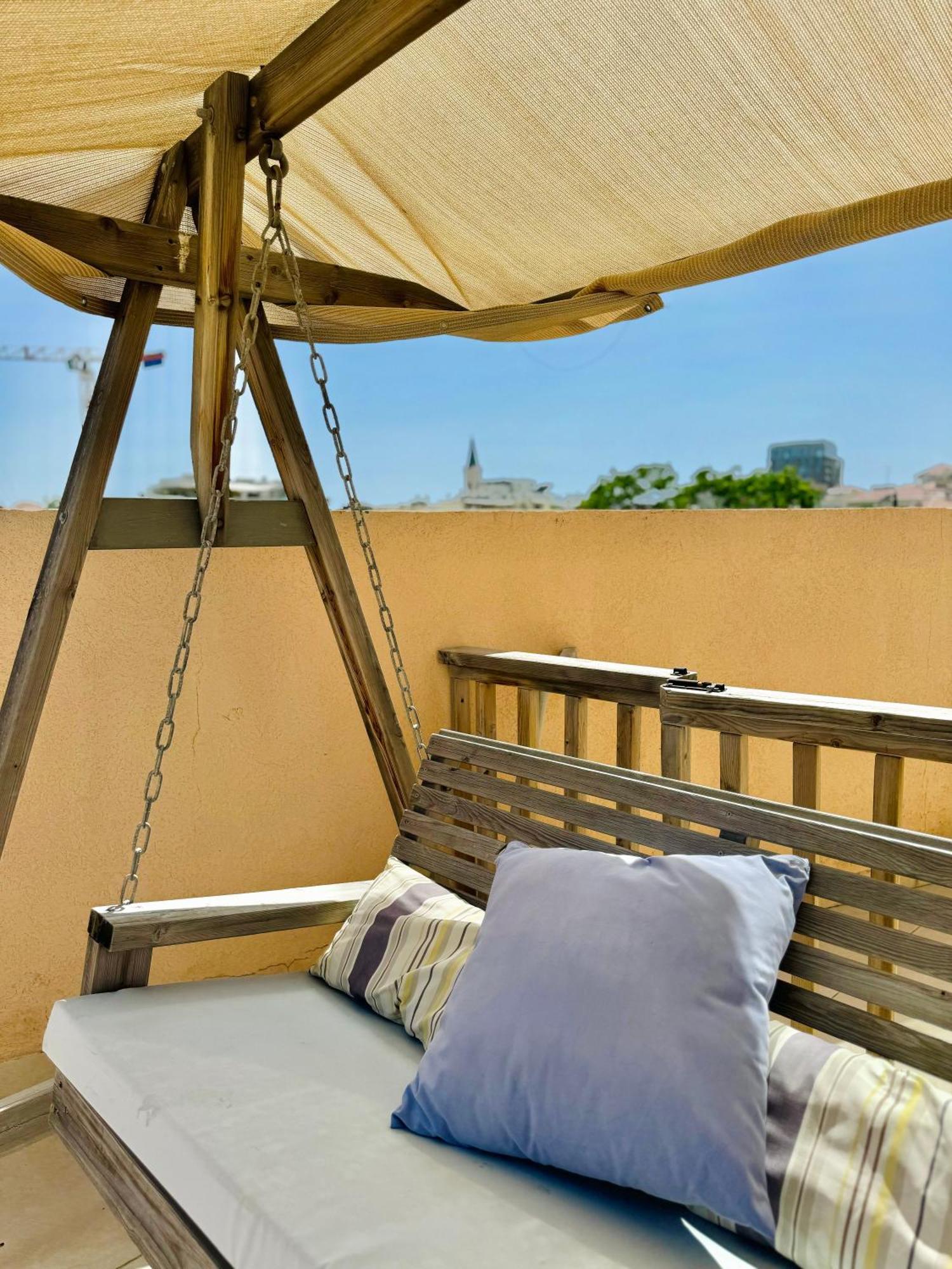 Old Jaffa'S Penthouse Boutique Hostel Тель-Авив Экстерьер фото
