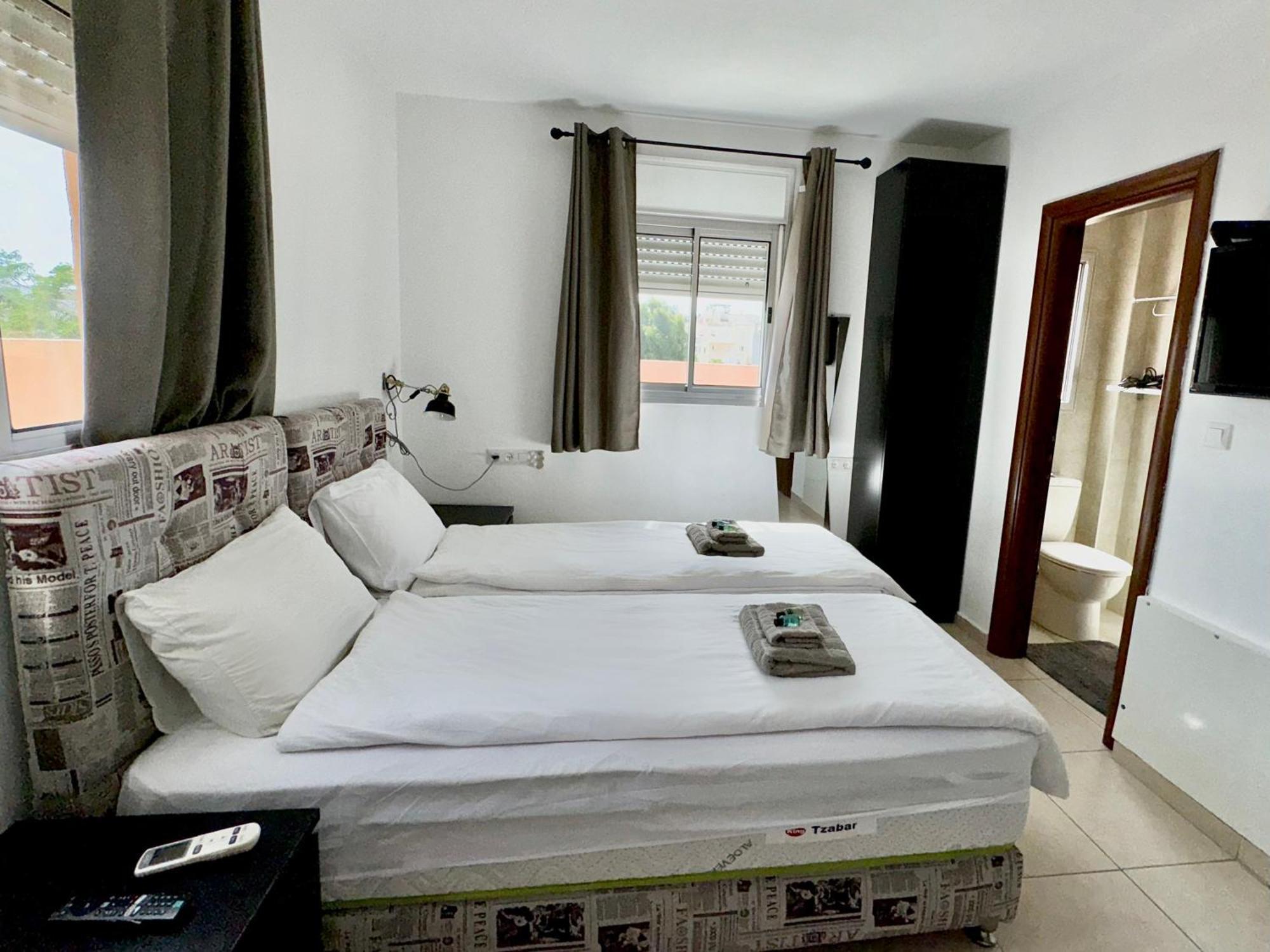 Old Jaffa'S Penthouse Boutique Hostel Тель-Авив Экстерьер фото