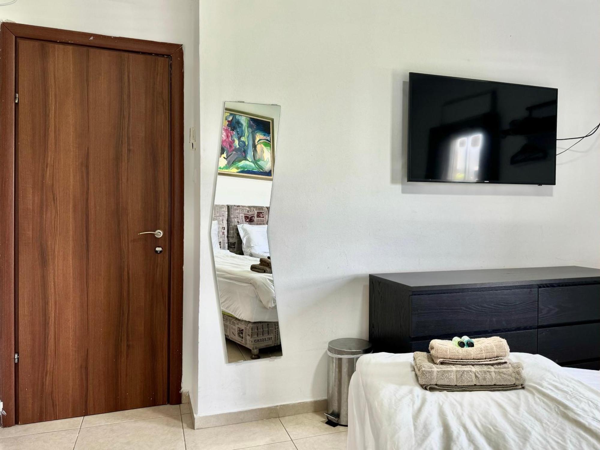 Old Jaffa'S Penthouse Boutique Hostel Тель-Авив Экстерьер фото